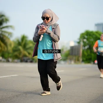 Runner Photo 8346301