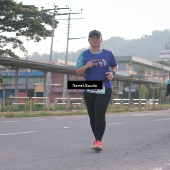 Runner Photo 8346332