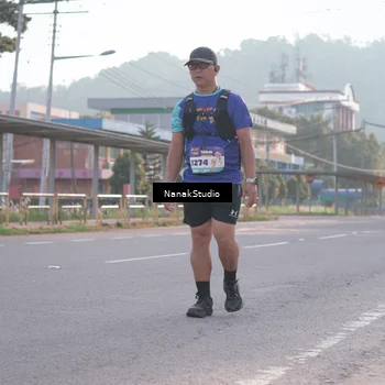 Runner Photo 8346375