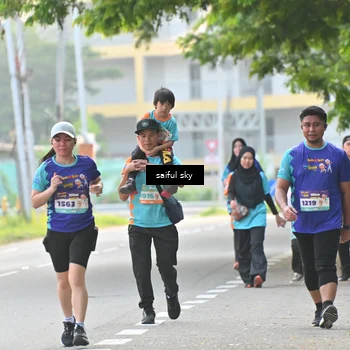 Runner Photo 8346393