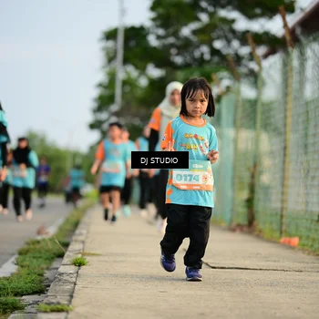Runner Photo 8346399