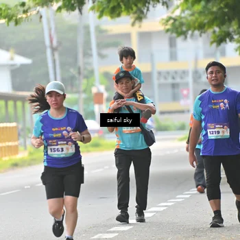 Runner Photo 8346416