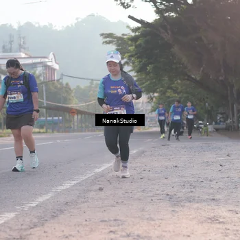Runner Photo 8346418