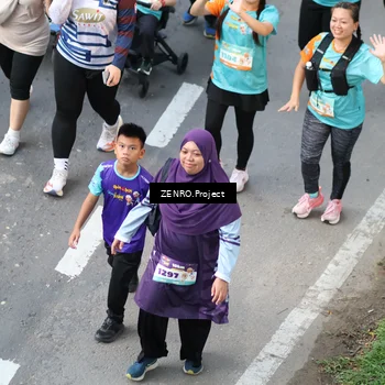 Runner Photo 8346429