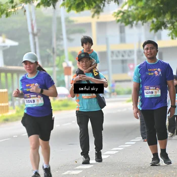 Runner Photo 8346442