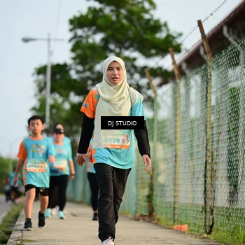 Runner Photo 8346452