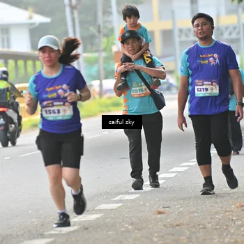 Runner Photo 8346454