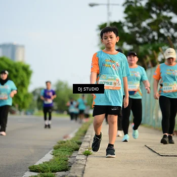 Runner Photo 8346460