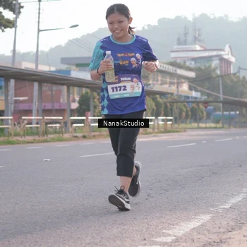 Runner Photo 8346494