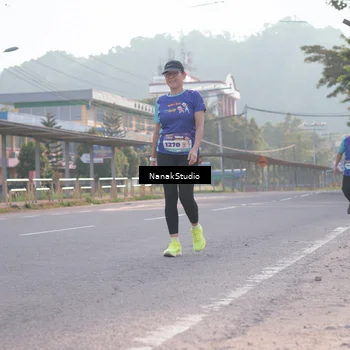 Runner Photo 8346500