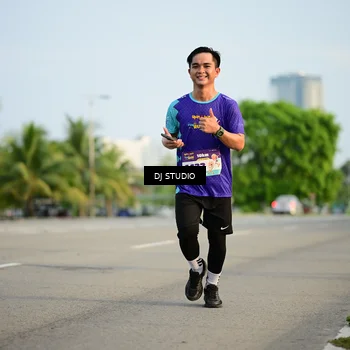 Runner Photo 8346510