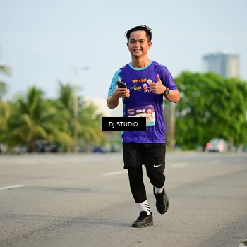 Runner Photo 8346522