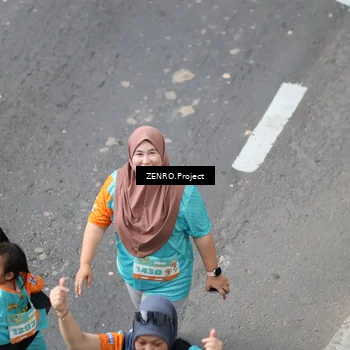 Runner Photo 8346523
