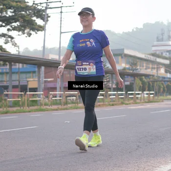 Runner Photo 8346536