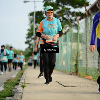 Runner Photo 8346549