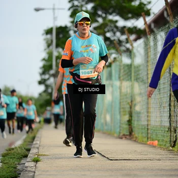 Runner Photo 8346551