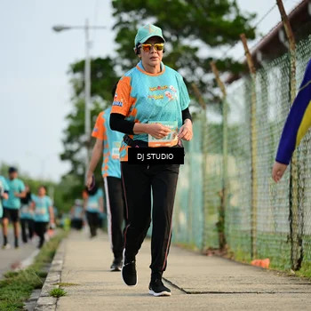 Runner Photo 8346556