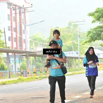 Runner Photo 8346558