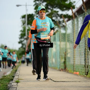 Runner Photo 8346559