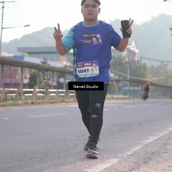 Runner Photo 8346565