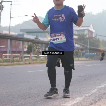 Runner Photo 8346575