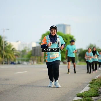 Runner Photo 8346583