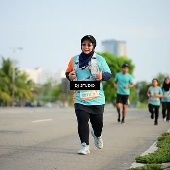 Runner Photo 8346592