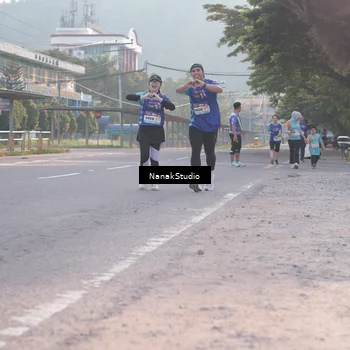 Runner Photo 8346595
