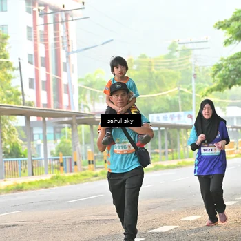 Runner Photo 8346600