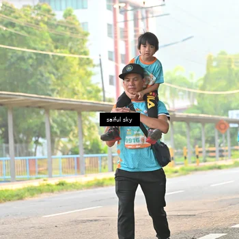 Runner Photo 8346603