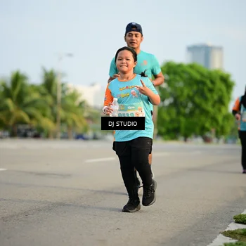 Runner Photo 8346618