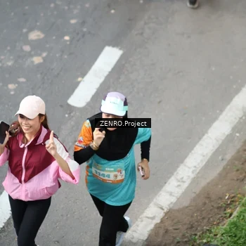 Runner Photo 8346620