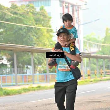 Runner Photo 8346621