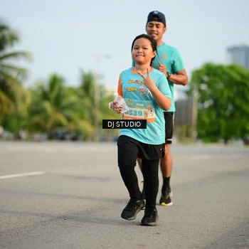 Runner Photo 8346629