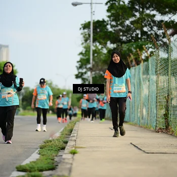 Runner Photo 8346635