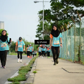 Runner Photo 8346640