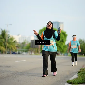 Runner Photo 8346648