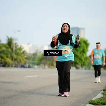 Runner Photo 8346653