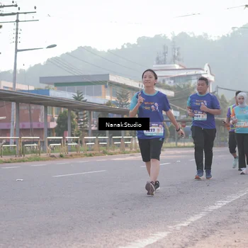 Runner Photo 8346660