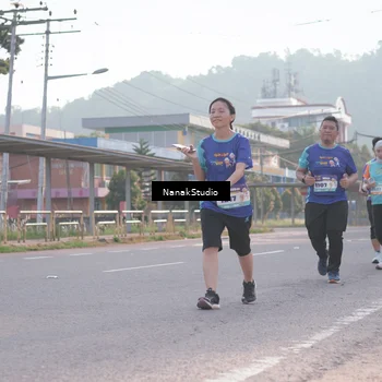 Runner Photo 8346663