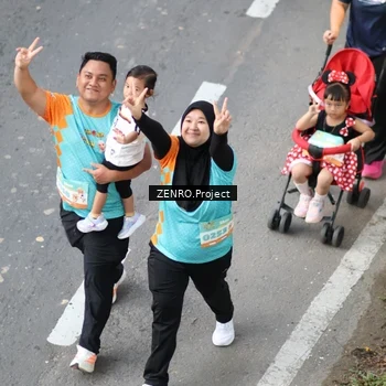 Runner Photo 8346741