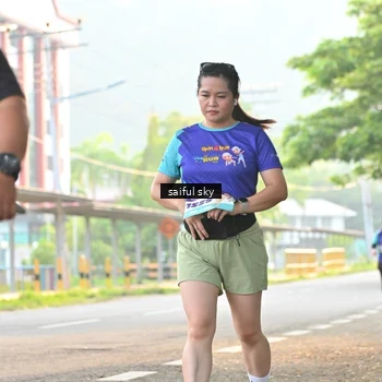 Runner Photo 8346750