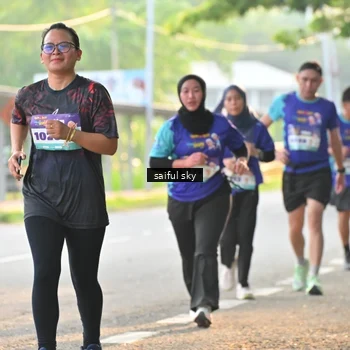 Runner Photo 8346753