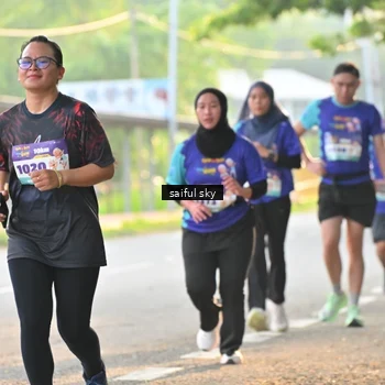 Runner Photo 8346760