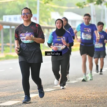 Runner Photo 8346764