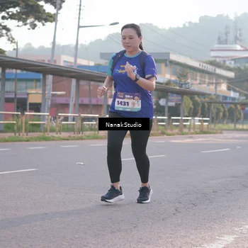 Runner Photo 8346765