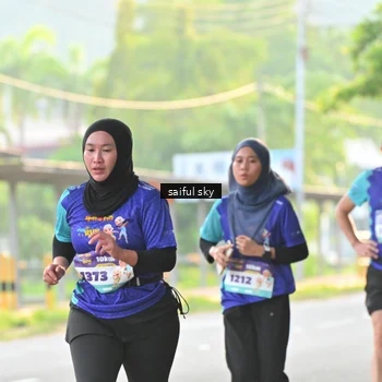 Runner Photo 8346771