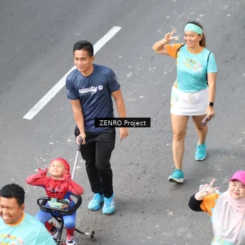 Runner Photo 8346773