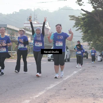 Runner Photo 8346780