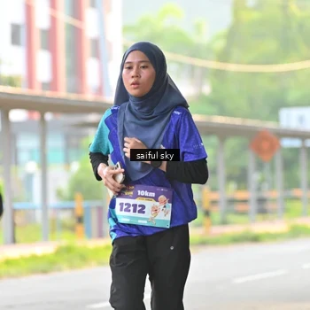 Runner Photo 8346786